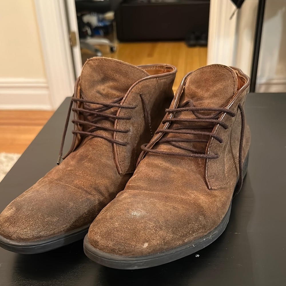 Jhon varvotos handmade in Portugal